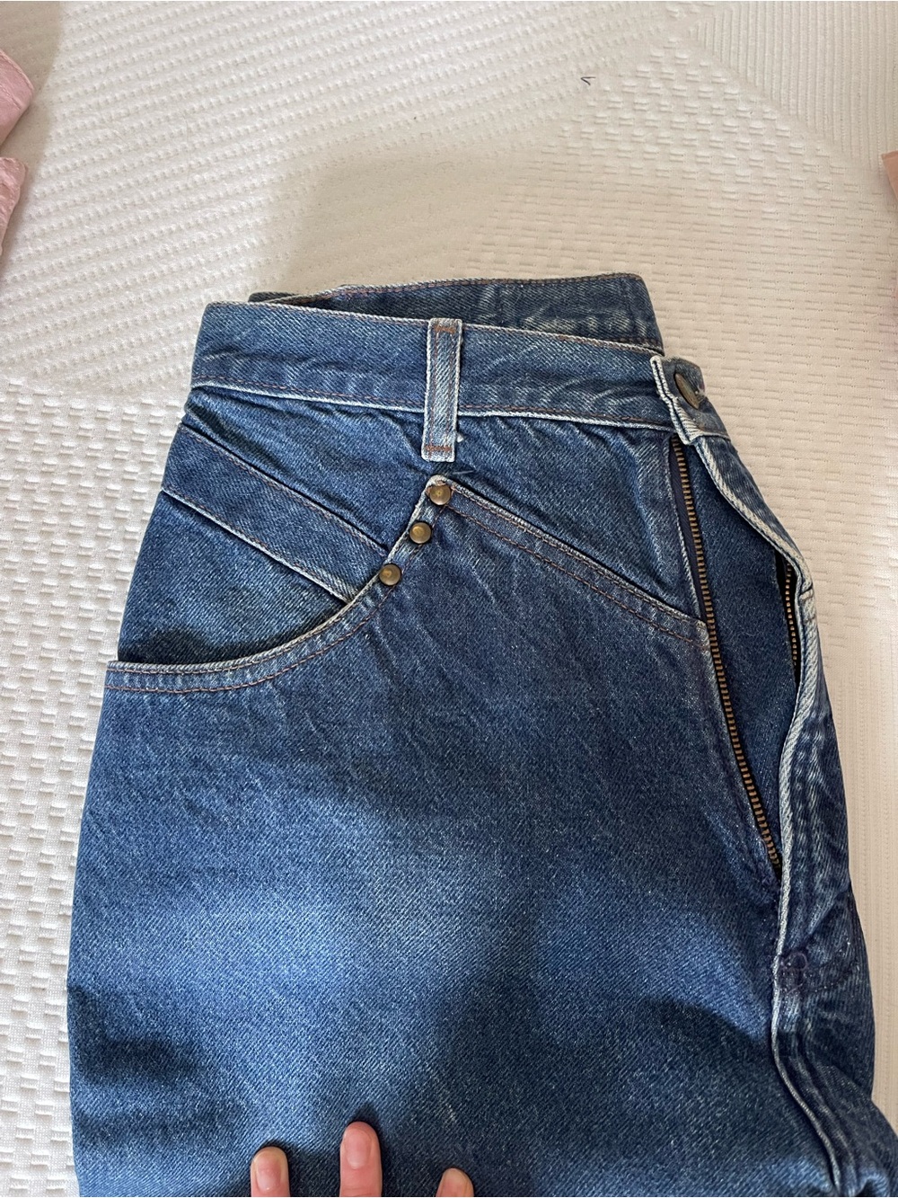 Rockies High-Rise Dark Blue Women’s Jeans with Button Accent